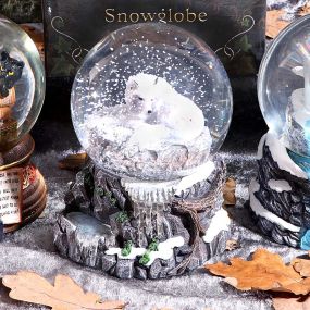 Guardian of the North Snow Globe (LP) 11cm