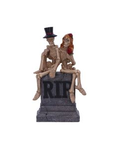 True Love Never Dies 17cm Skeletons Gifts Under £100